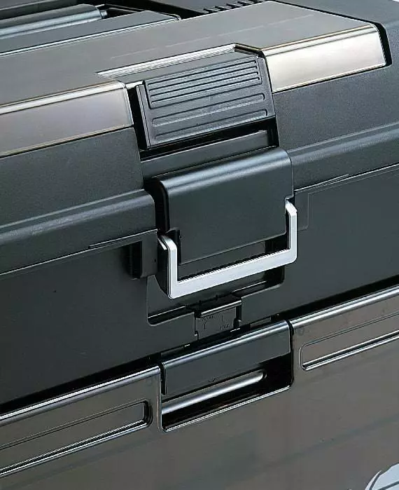 Versus VS 8050 Black Tackle Box 6 Versus VS 8050 Black Tackle Box - Image 4