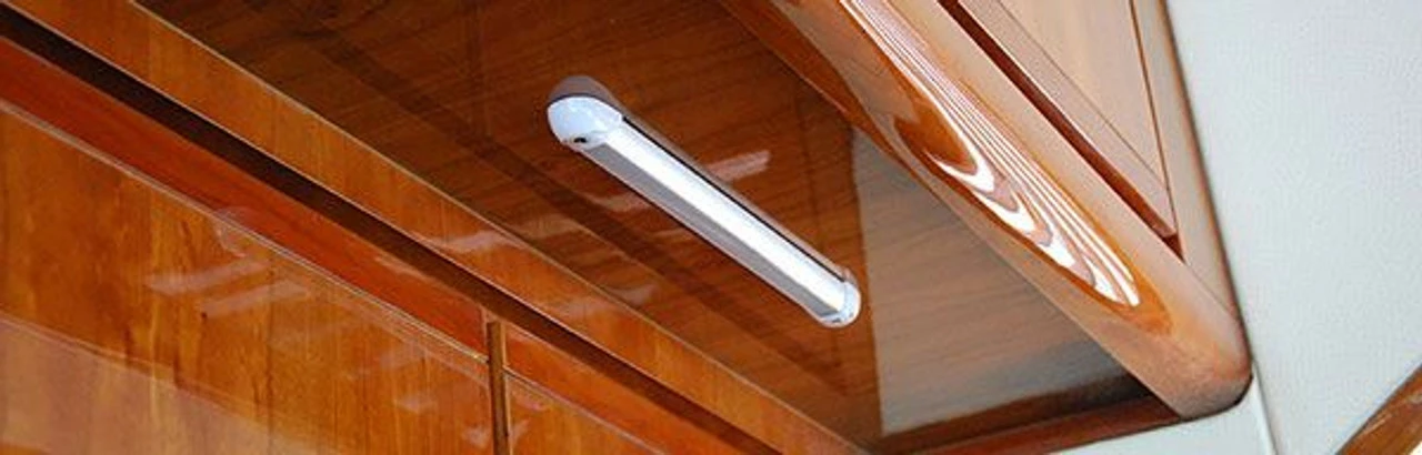 Lumitec Rail2 12 Light 4 Lumitec Rail2 12 Light - Image 2